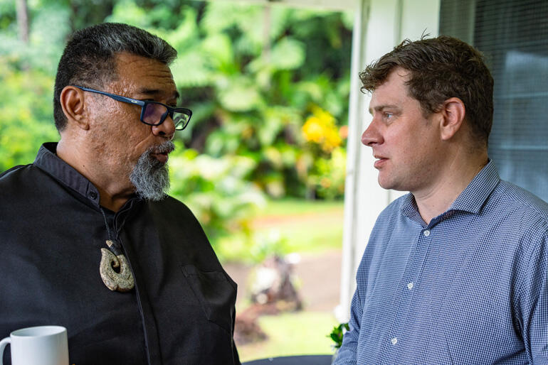 Fe'ilokitau Kaho Tevi (Dio Polynesia, Anglican Church in ANZP) connects with UK-based Anglican Alliance Director Robert Dawes.